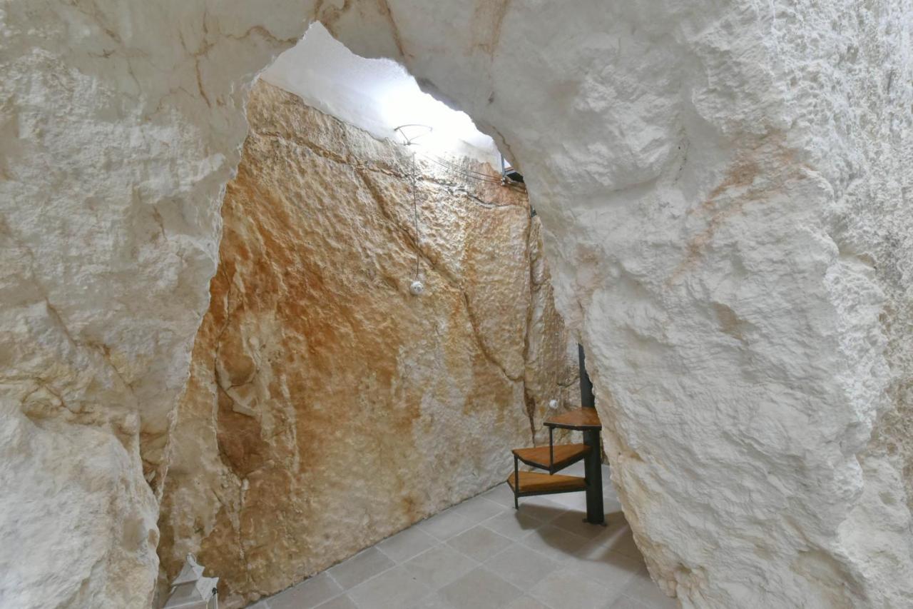 Apartament Grotta Antigone - 3Min Dal Centro Storico Ostuni Zewnętrze zdjęcie
